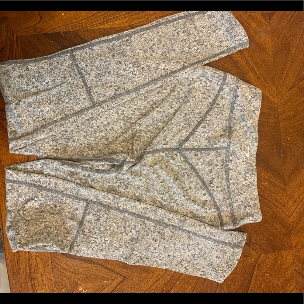 Gymshark legging - Picture 2 of 2